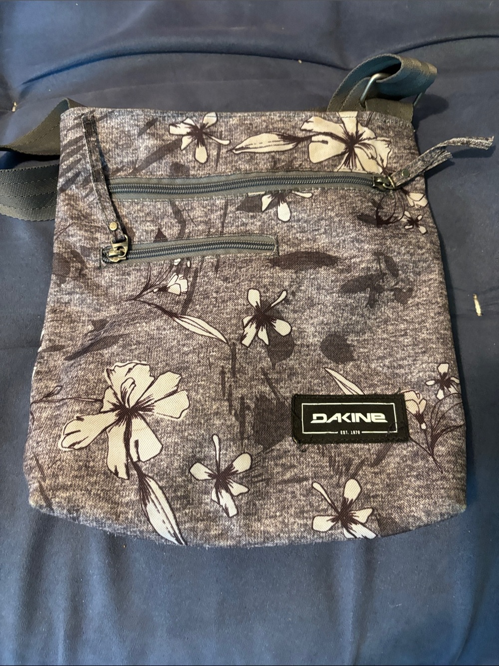 Dakine Floral Crossbody Bag in Charcoal Gray - Picture 2 of 3